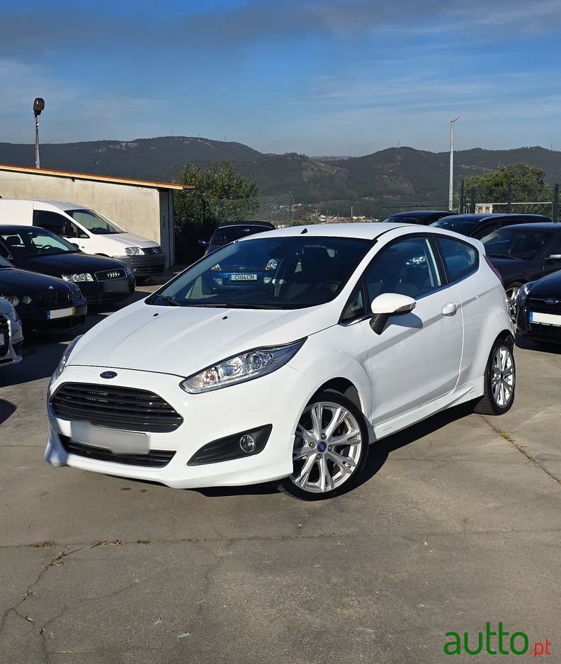 2013' Ford Fiesta 1.0 T Ecoboost Sport photo #1