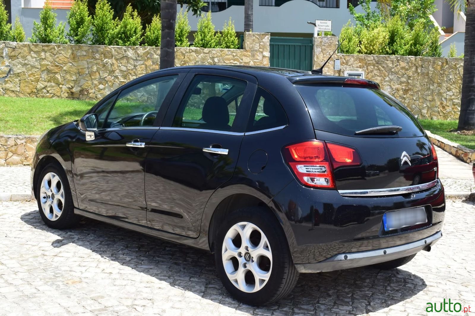 2011' Citroen C3 photo #6