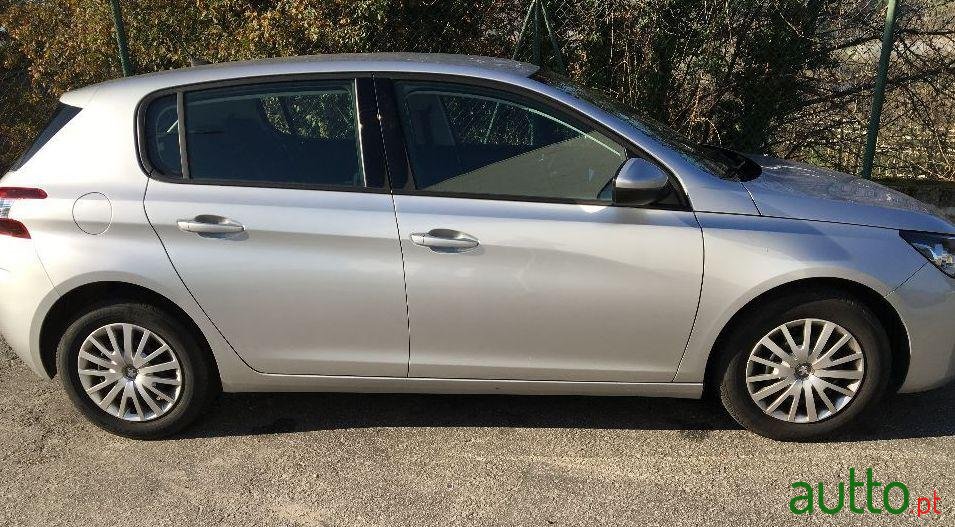 2016' Peugeot 308 photo #1