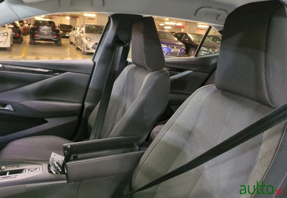 2022' DS Automobiles Ds4 photo #5