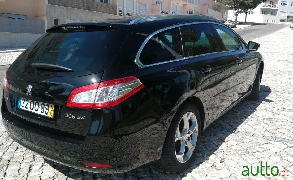 2013' Peugeot 508 Sw photo #2