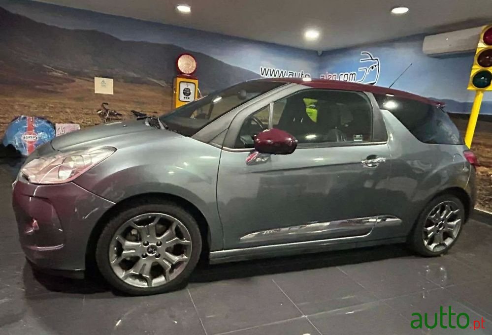 2010' Citroen DS3 1.6 E-Hdi So Chic photo #1