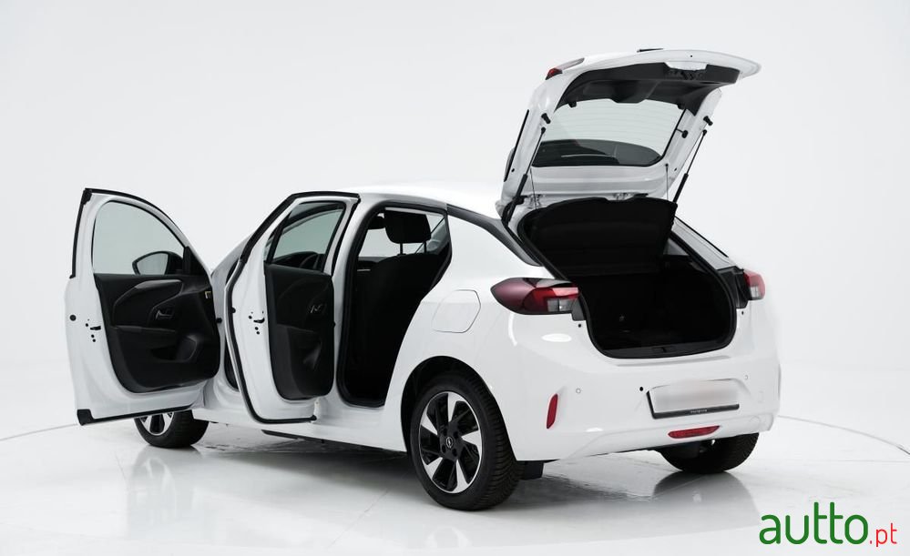 2023' Opel Corsa-e Gs photo #5