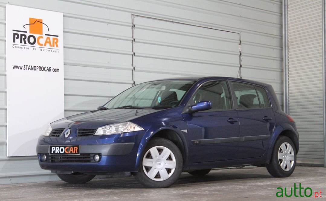 2005' Renault Megane photo #1