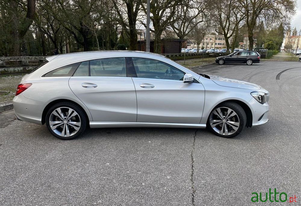 2017' Mercedes-Benz CLA 180 photo #2