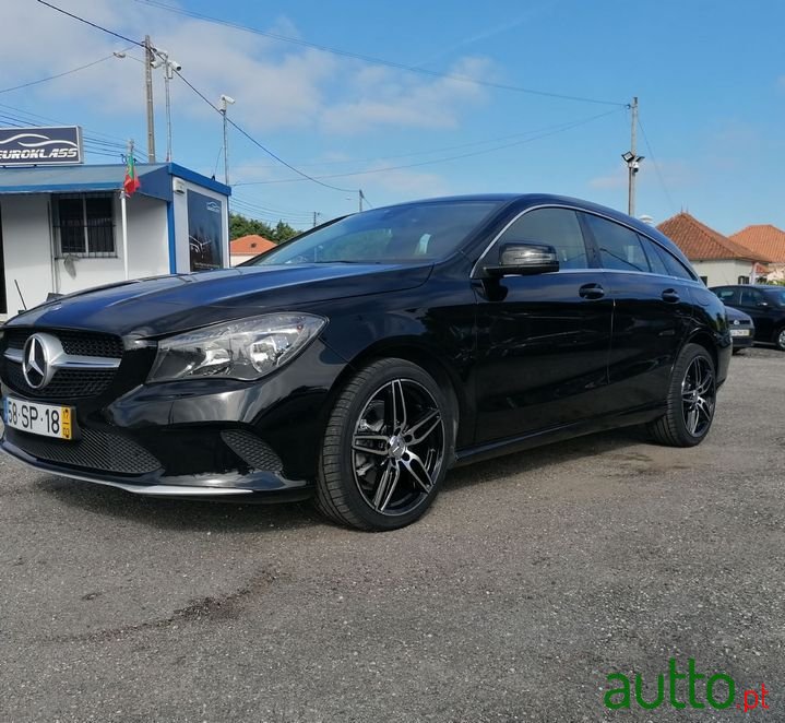 2017' Mercedes-Benz Cla-180 photo #3
