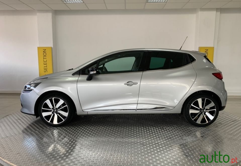 2016' Renault Clio photo #4