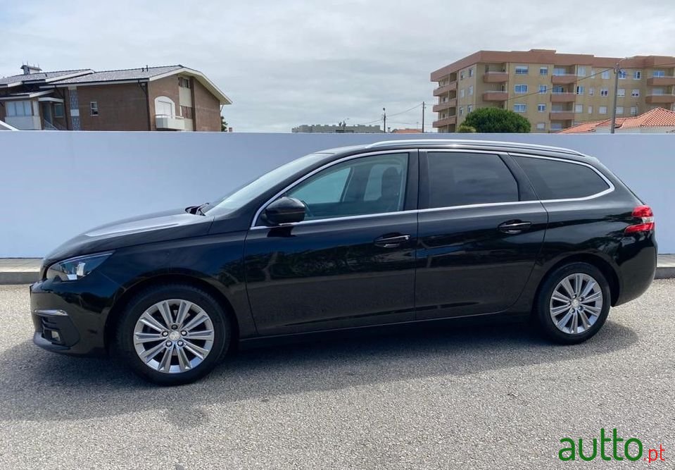 2018' Peugeot 308 Sw photo #3