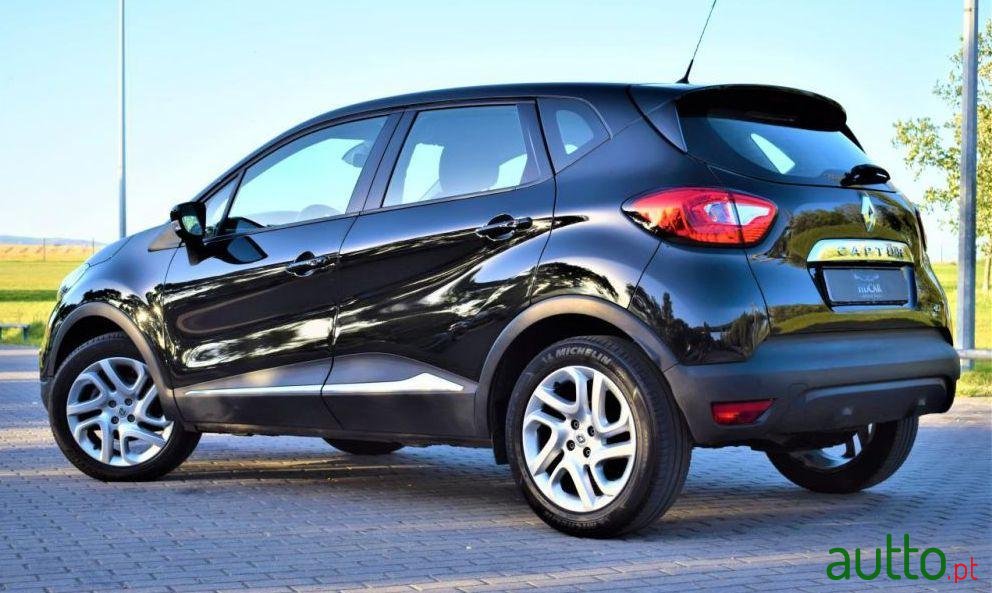 2013' Renault Captur photo #1