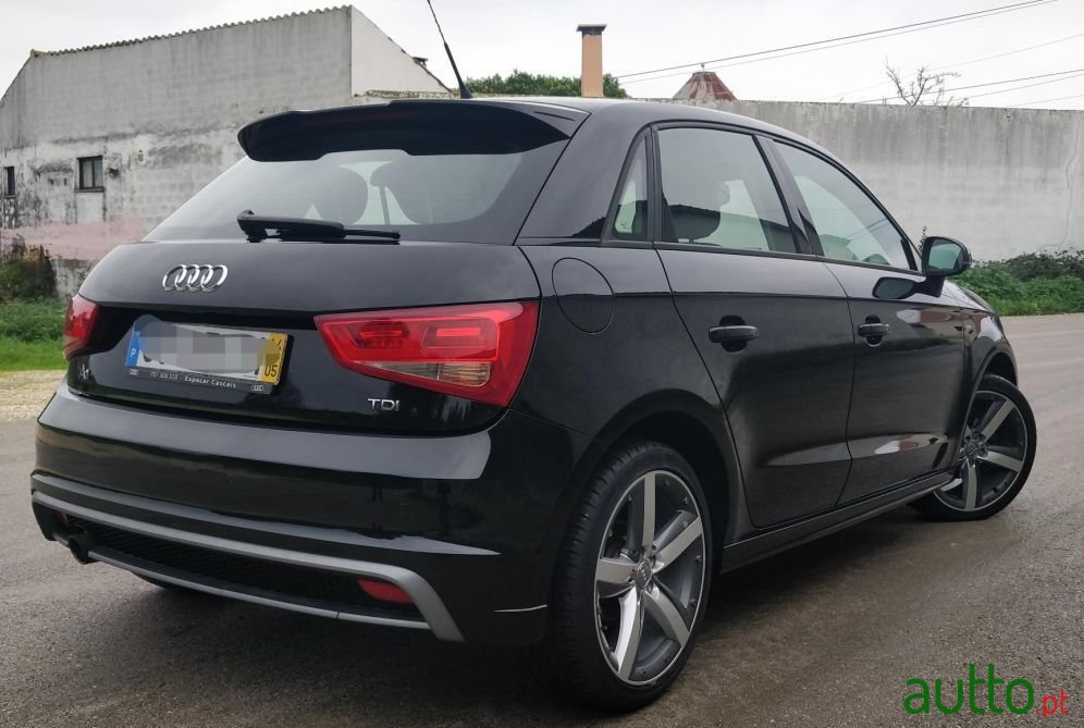 2014' Audi A1 Sportback photo #4