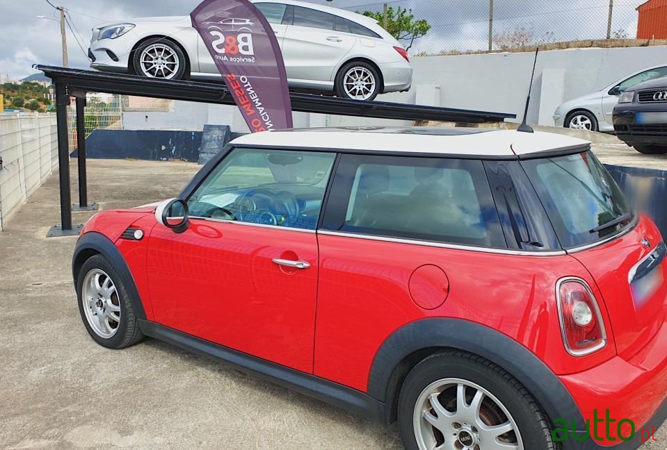 2008' MINI One photo #3