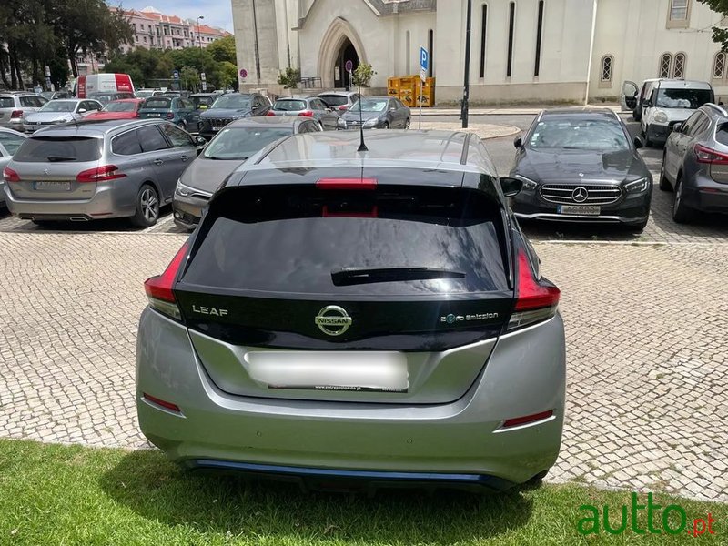 2019' Nissan Leaf N-Connecta photo #2