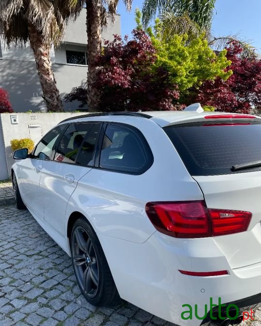 2010' BMW 520 photo #3