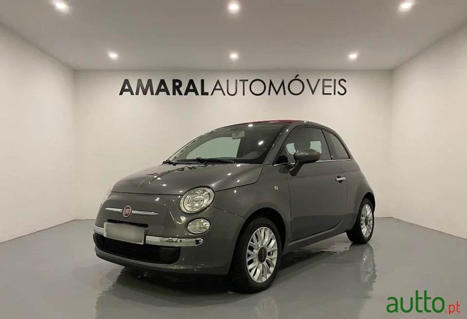 2015' Fiat 500C photo #2