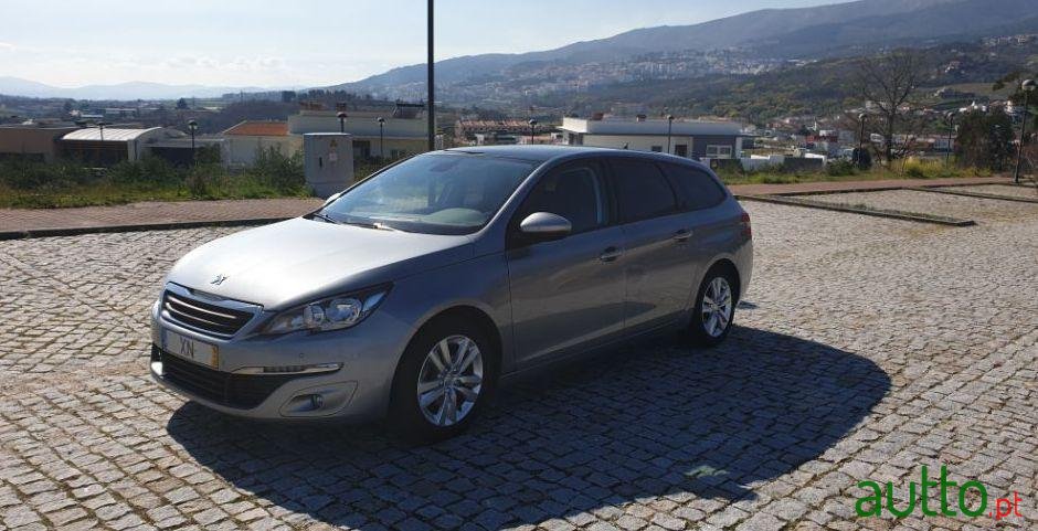 2015' Peugeot 308 Sw photo #3