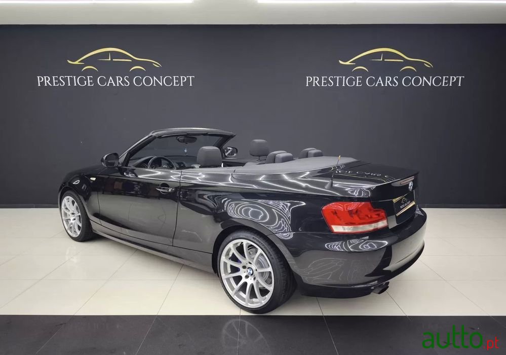 2012' BMW Série 1 D Cabrio photo #5