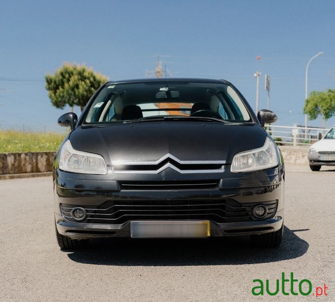 2006' Citroen C4 photo #3