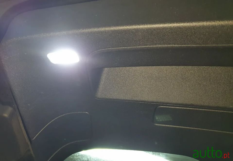 2011' Audi Q5 photo #2