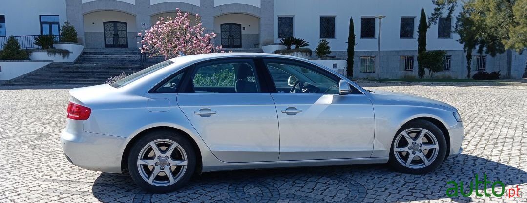 2009' Audi A4 photo #4