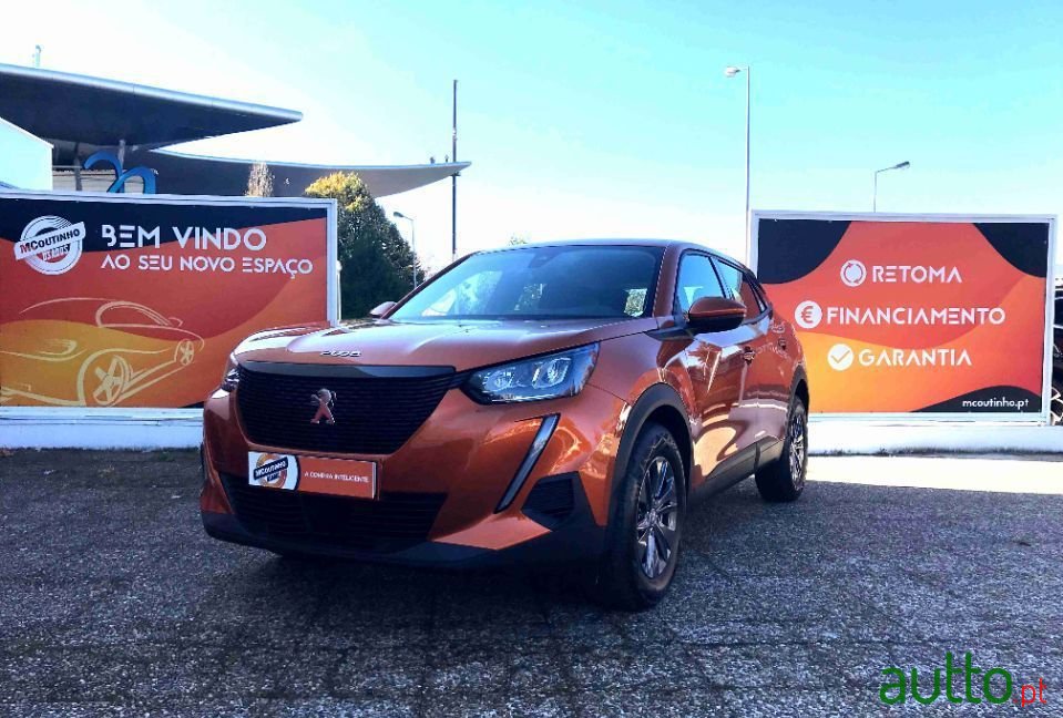 2021' Peugeot 2008 photo #1