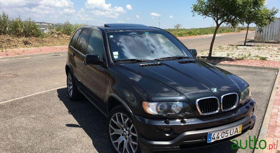 2002' BMW X5 4.6 Is photo #2