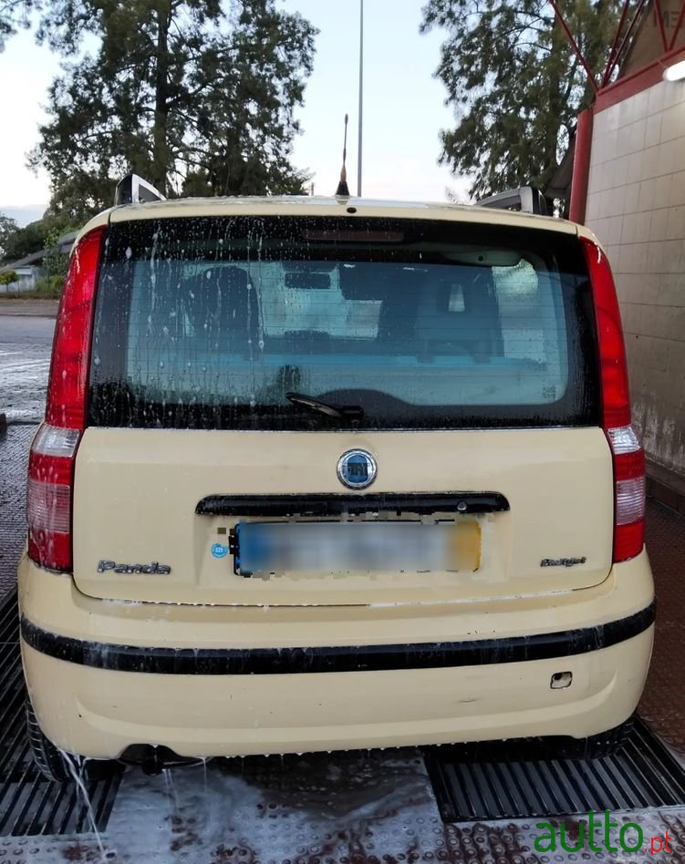 2005' Fiat Panda photo #5