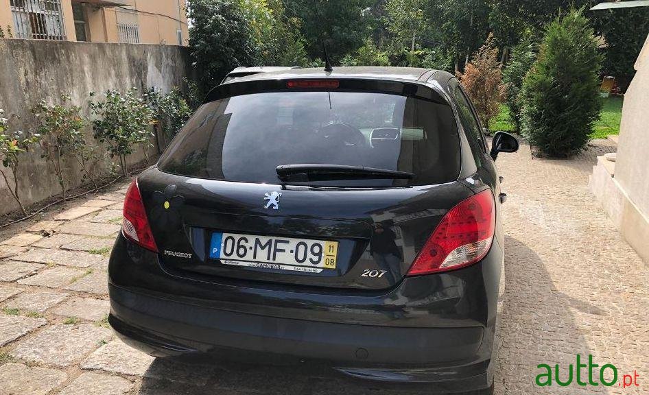 2011' Peugeot 207 1.4I 16V Active photo #1