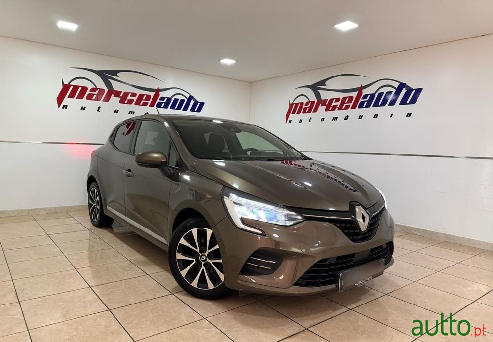 2020' Renault Clio 1.0 Tce Intens photo #3