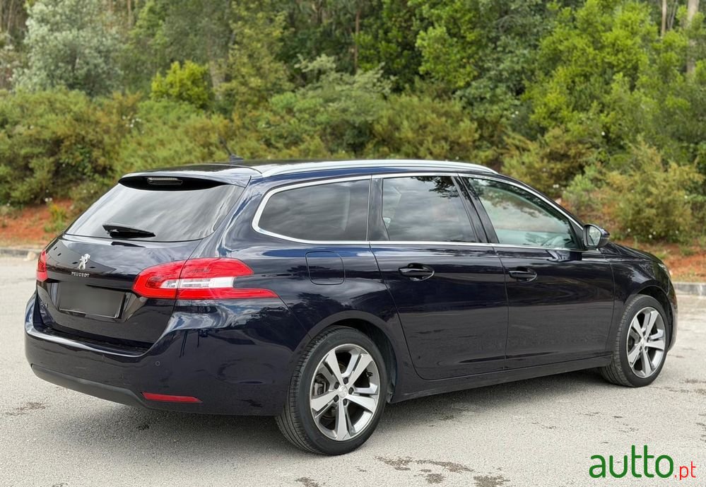 2020' Peugeot 308 Sw photo #5