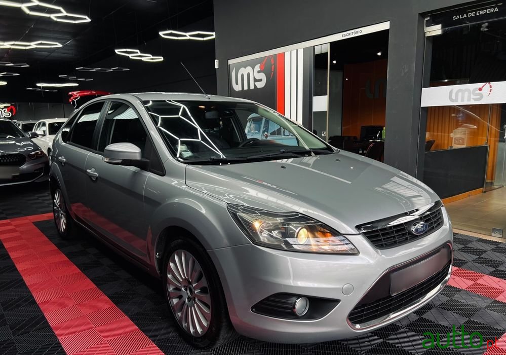 2011' Ford Focus 1.6 Tdci Titanium photo #1