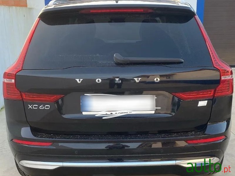 2022' Volvo Xc 60 photo #3
