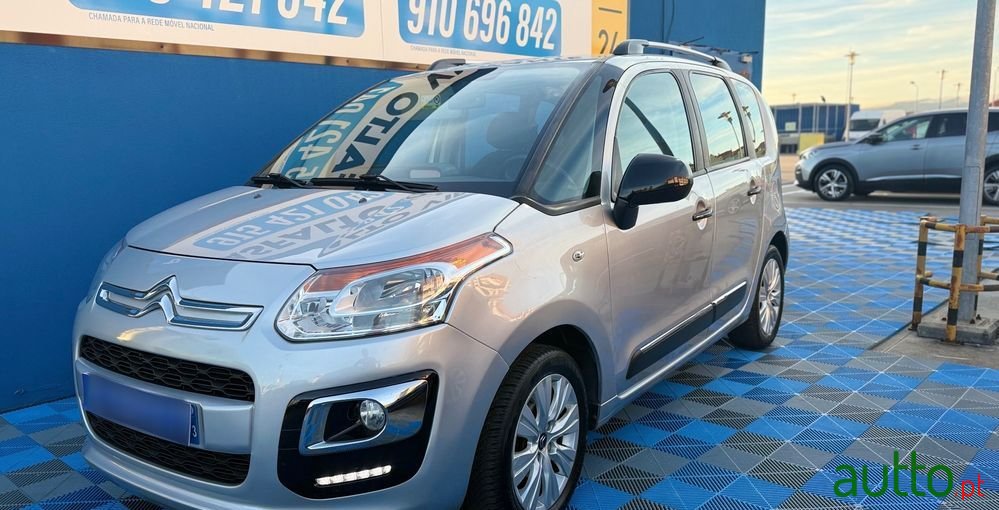 2016' Citroen C3 Picasso photo #1