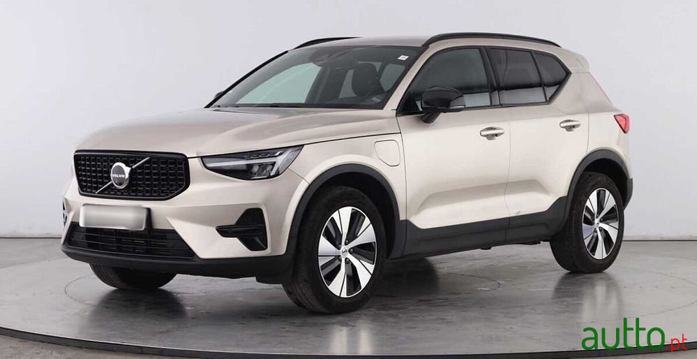 2023' Volvo Xc 40 photo #3