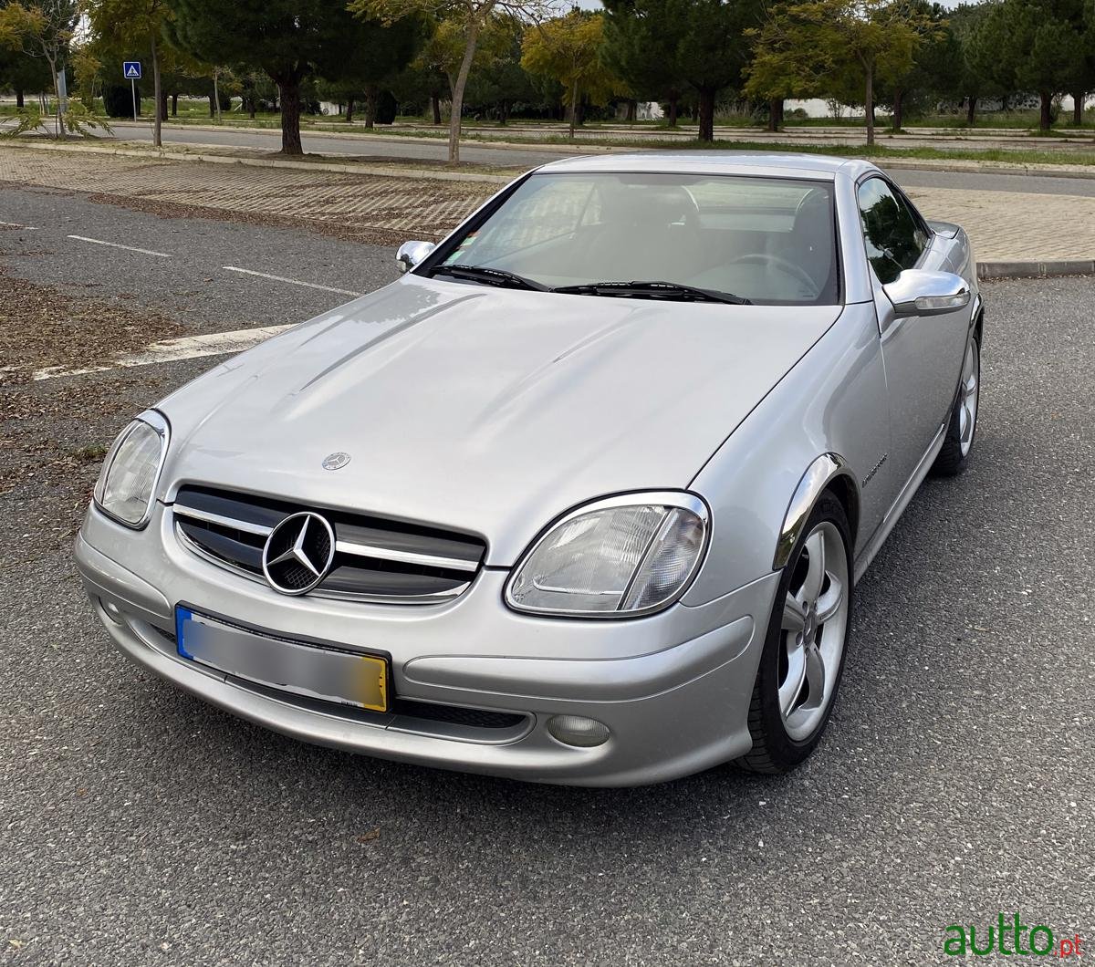 2002' Mercedes-Benz SLK 200 Front Facelift photo #2