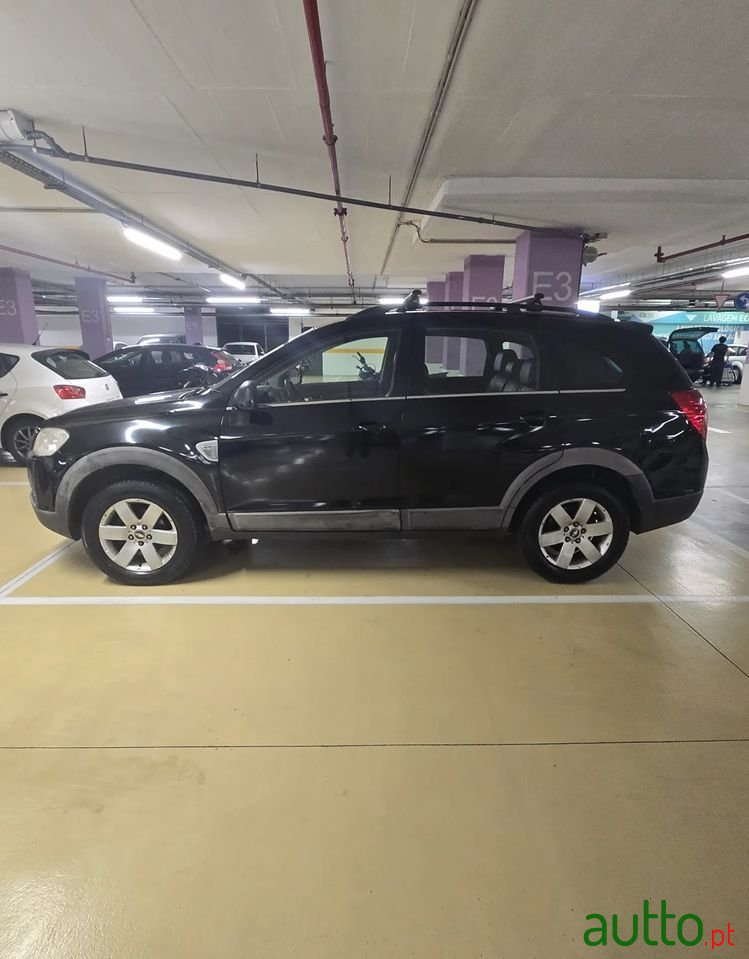 2008' Chevrolet Captiva photo #2