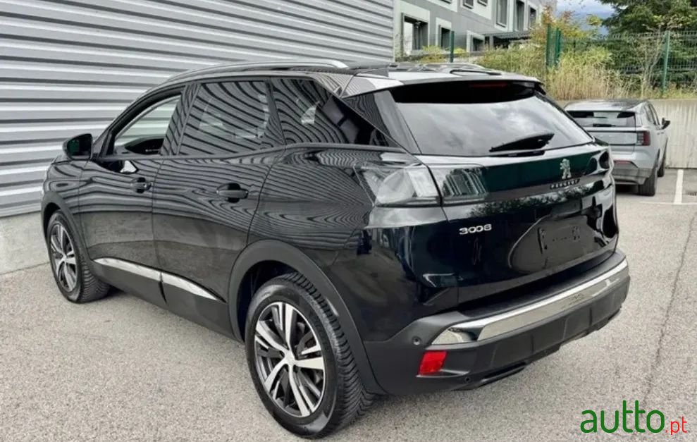 2022' Peugeot 3008 photo #5