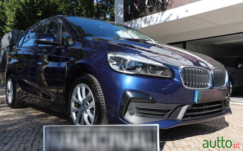 2021' BMW Série 2 Line Sport photo #1