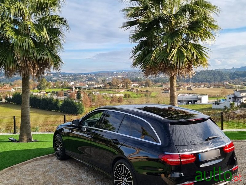 2021' Mercedes-Benz Classe E De photo #5