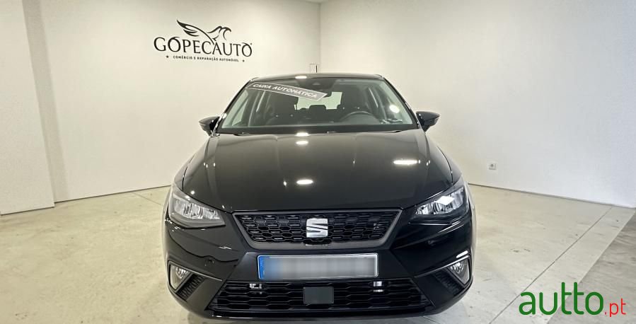 2023' SEAT Ibiza 1.0 Tsi Style Dsg photo #4