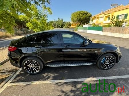 2018' Mercedes-Benz Classe Glc photo #4