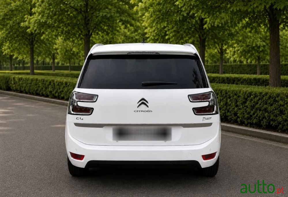 2018' Citroen C4 Grand Picasso photo #4