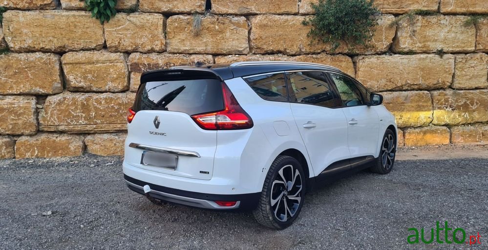 2017' Renault Grand Scenic photo #2