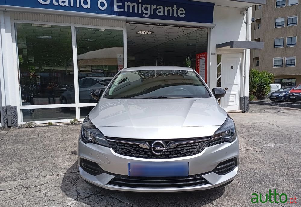 2022' Opel Astra 1.2 T Elegance photo #3