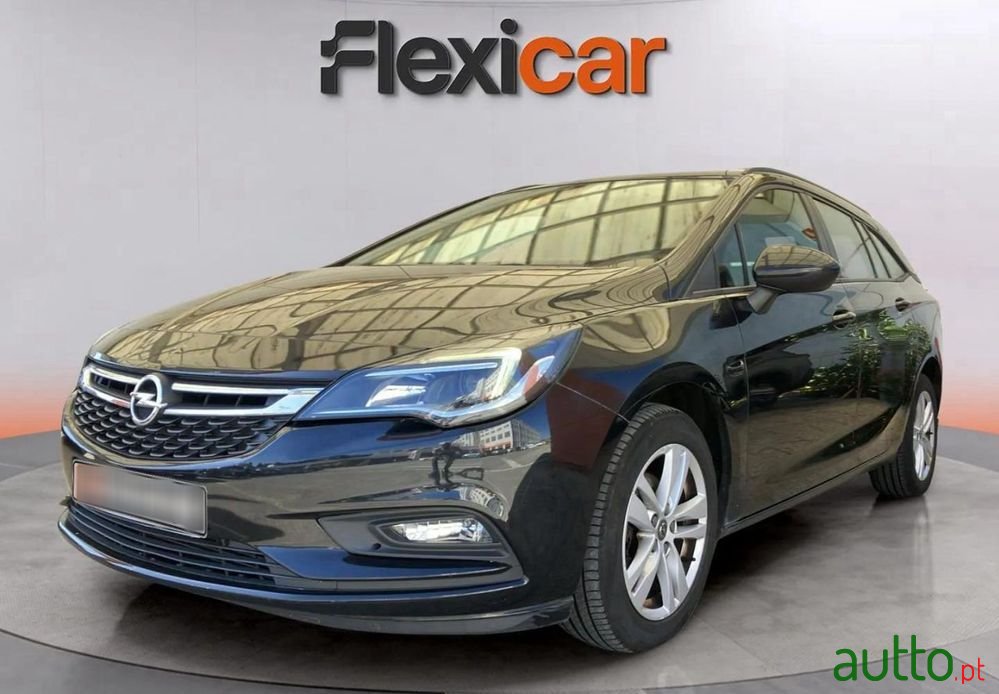 2017' Opel Astra Sports Tourer photo #3