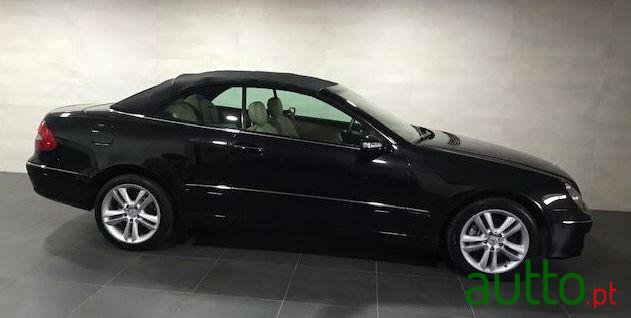 2006' Mercedes-Benz Clk-200 Avantgard photo #2