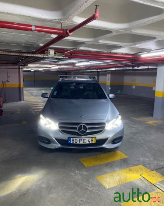 2014' Mercedes-Benz E-300 photo #6