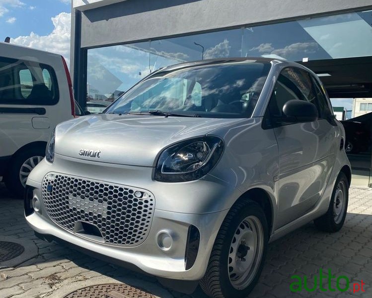 2021' Smart Fortwo photo #4