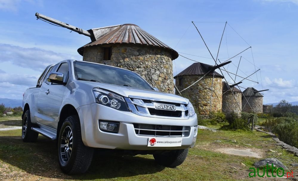 2016' Isuzu D-Max photo #6