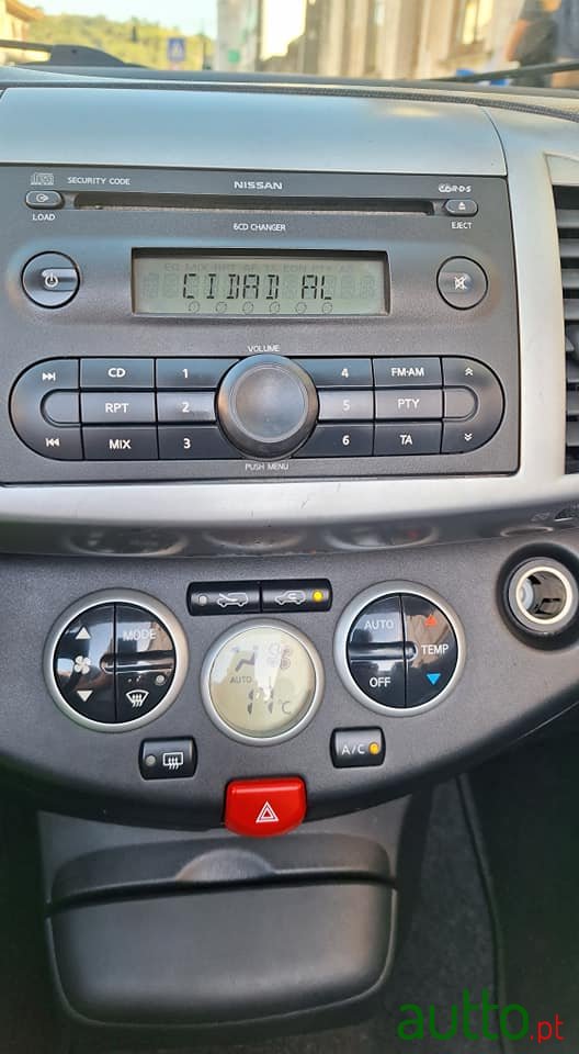 1999' Nissan Micra photo #2