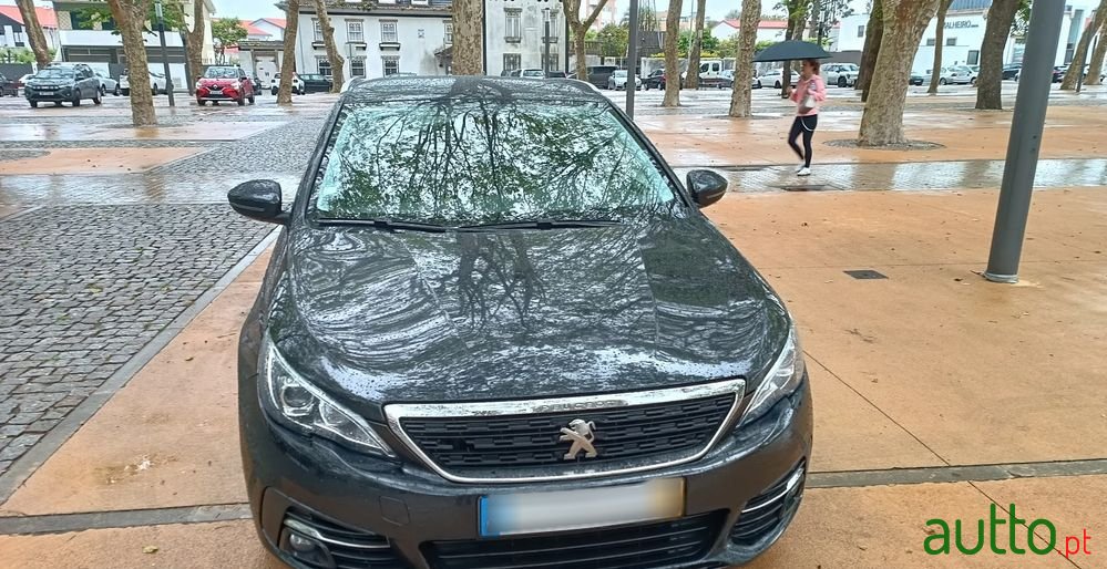 2018' Peugeot 308 Sw photo #1